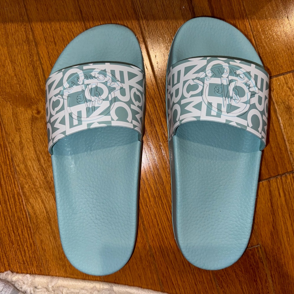 Moncler logo-print sliders - Picture 3 of 8